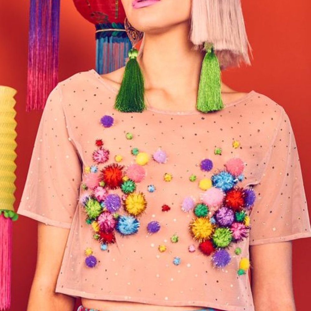 Lom Fashion Glitter Pom Pom Crop Top sz M